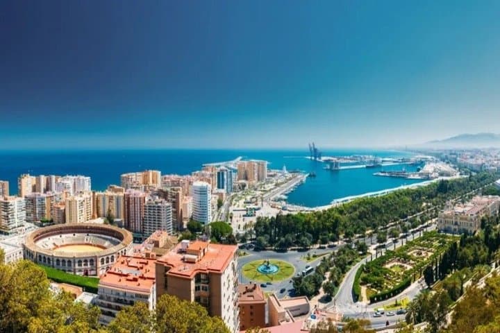 Malaga Airport Transfer to and from Costa del Sol Resorts