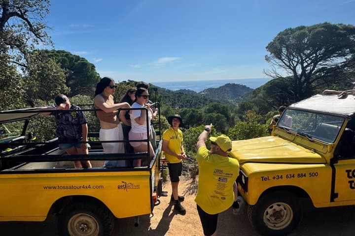Tossa de Mar Tour by Jeep 4 x 4