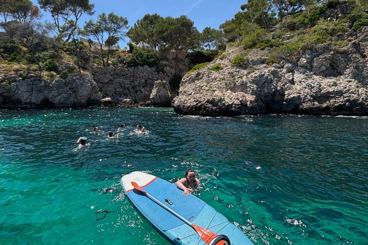 4 Hour Shared Coastal Boat Tour with Swimming Stops in Mallorca