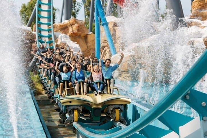 PortAventura Tour from Valencia Express Entrance and Pass