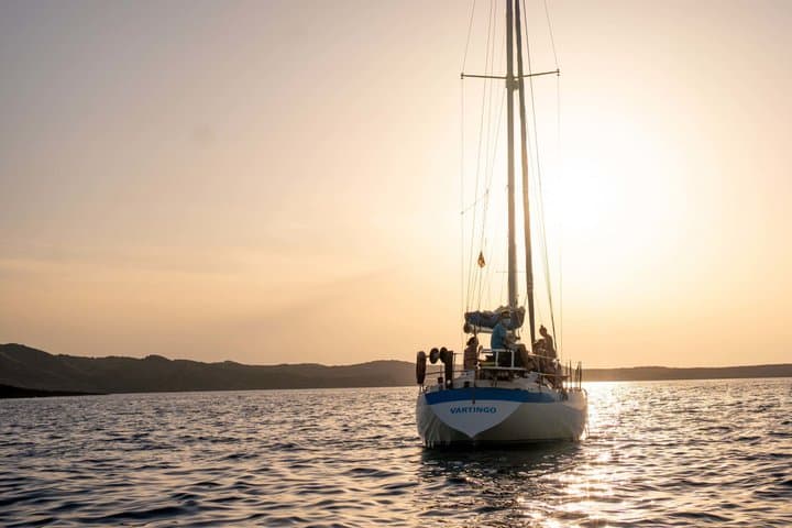 Full-day Sailing Experience in Menorca