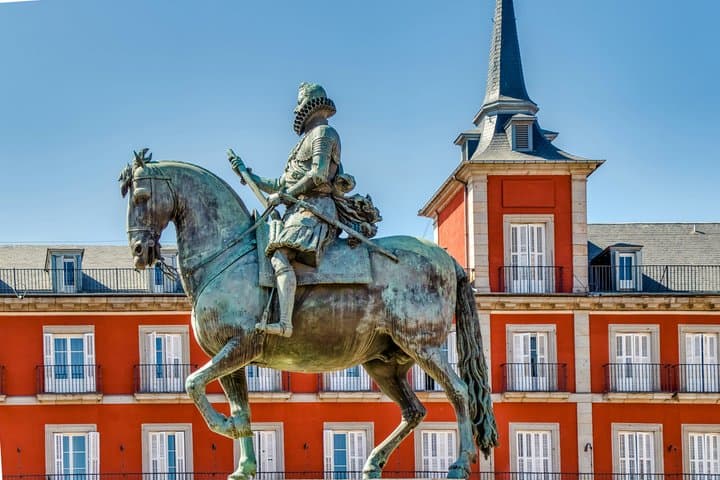 Madrid Old Town Walking Tour: Essential Madrid & Habsburg Legacy