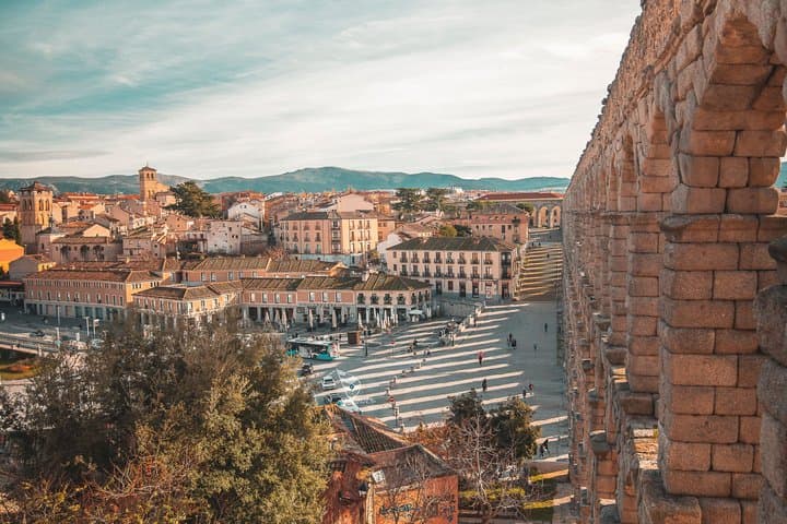Segovia & Avila Small Group Tour with Hotel Pick up from Madrid