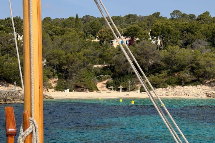Private boat & yoga/sound experience Palma