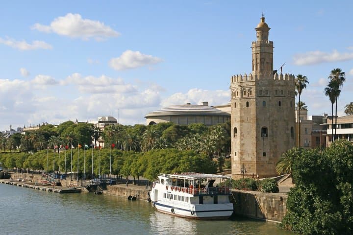 Seville Private City Tour with Alcazar and Plaza de España