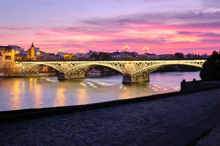 Seville Night Tour with Plaza de España