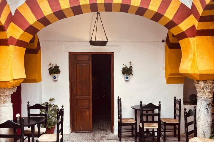 Wines and Tapas with History