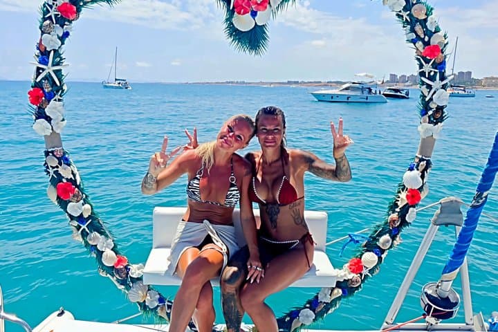 2 hour Catamaran Boat Tour
