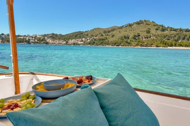 Mallorca Alcudia Private Boat Tour to the Lighthouse Island