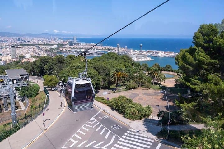 Montjuïc Cable Car Roundtrip Tickets
