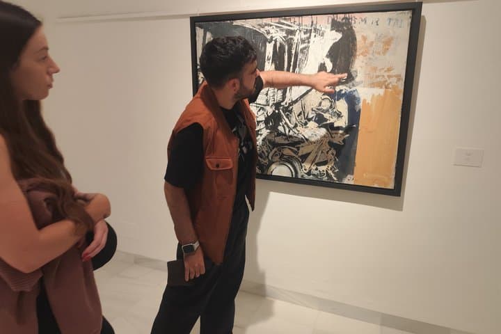 Exclusive Gallery Walk in Madrid's Art District