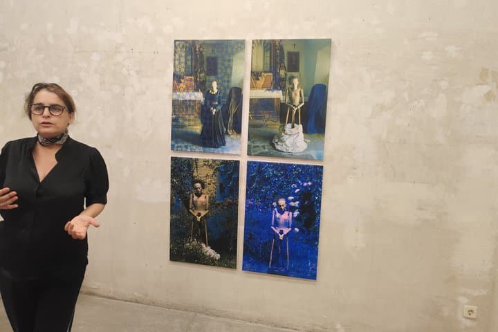 Exclusive Gallery Walk in Madrid's Art District