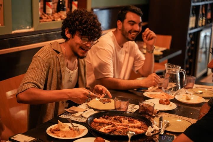 Tipsy Food Tour with Paella and Sangria and History in Barcelona