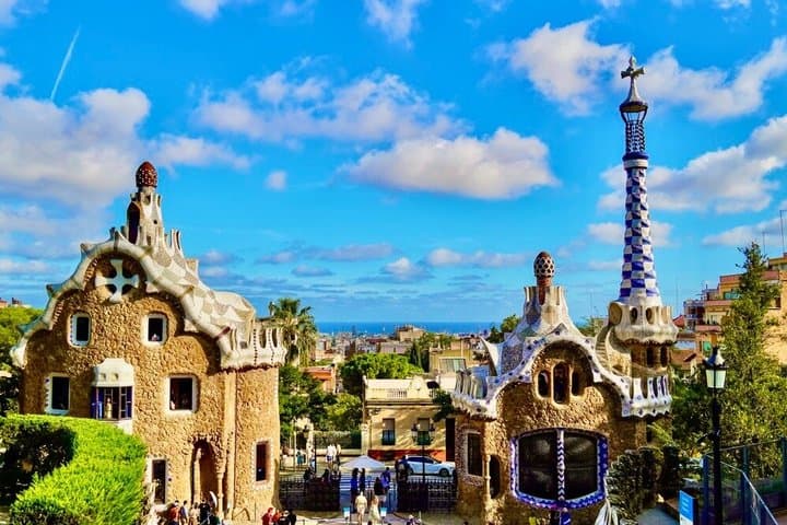 Park Guell Skip the Line Tour in Barcelona