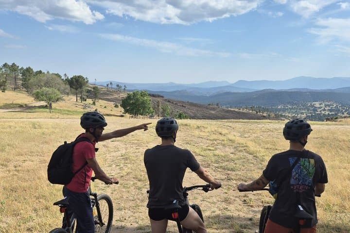 Las Navas del Marqués Panoramic E-Bike Route