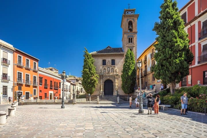 Granada Private Tour with Alhambra Views and Albaicin