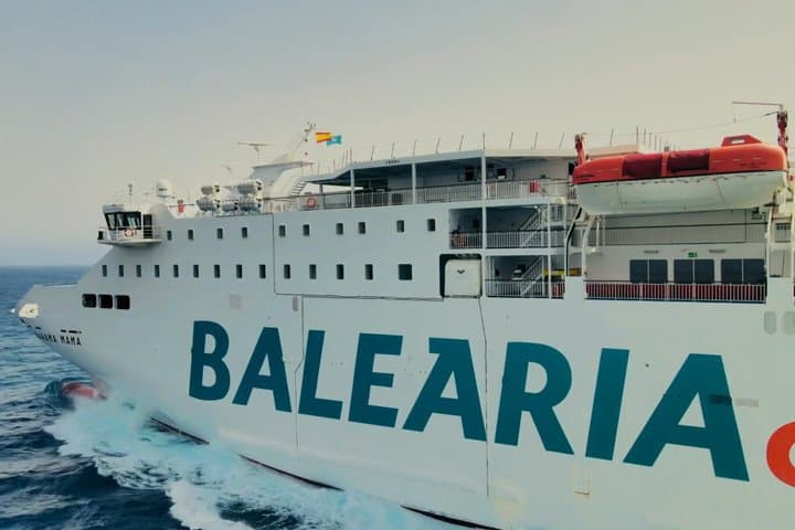 Ferry Tickets Between Tenerife and Gran Canaria