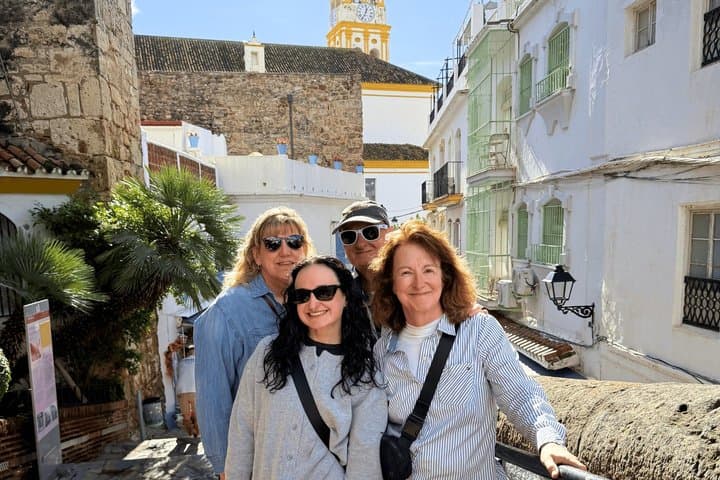 Marbella City Highlights Tour with Wine and Olive Oil Tasting