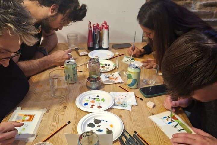Paint your own postcard of Barcelona