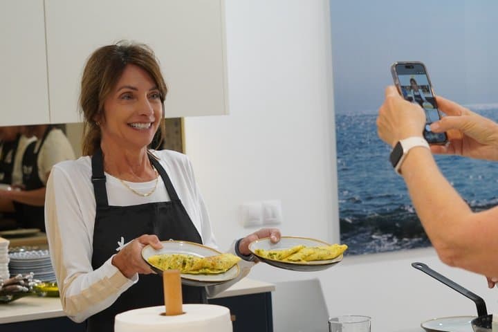 Basque Cooking Experience: Market Tour & Hands-On Class English
