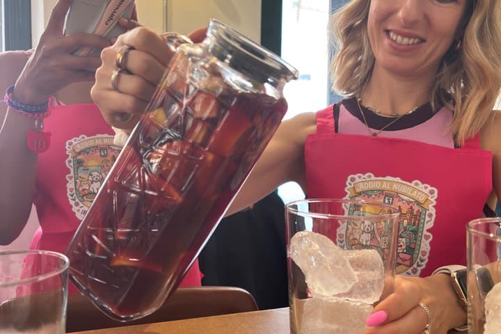 Paella and creative rices Workshop with Sangria in Madrid Center