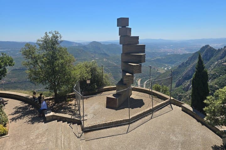 Barcelona Montserrat Basilica, Black Madonna Tour with Transport