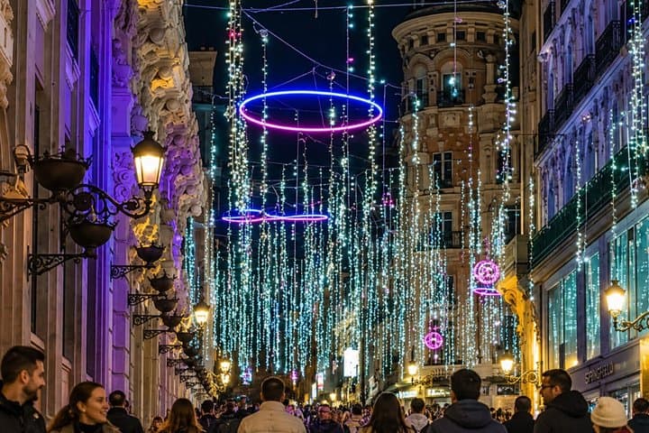 Madrid Christmas Tour: Private & Custom with a Local Guide