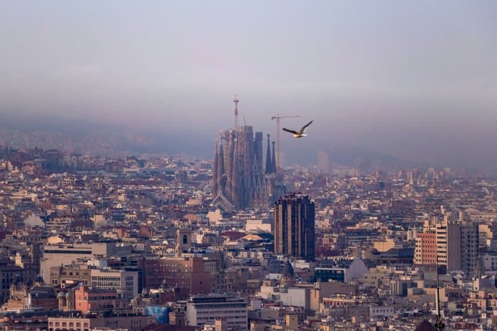 Barcelona Sagrada Familia Private Guided Tour with Tickets