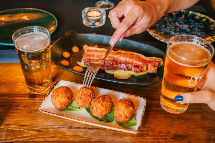 Valencia Food Tour: Tapas, Drinks and Delights with a Local