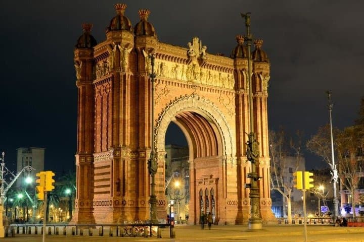 Sunset & Night Tour of Barcelona by Sidecar Motorcycle