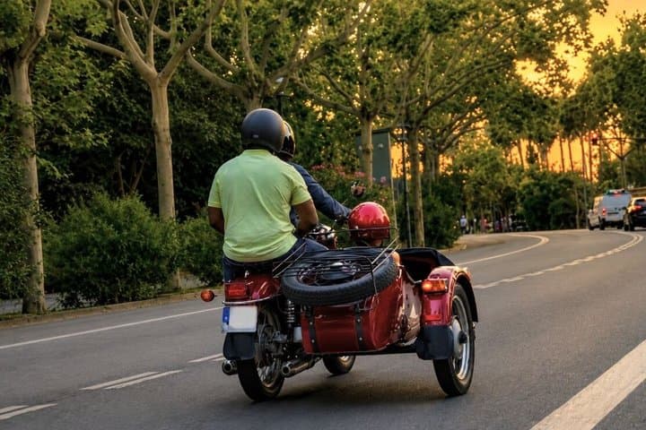 Sunset & Night Tour of Barcelona by Sidecar Motorcycle