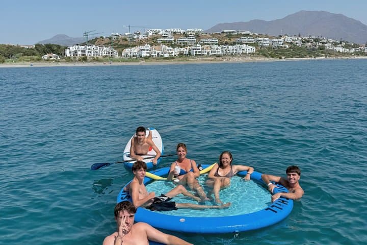 2H Private Dolphin Trip With Drinks Included in Estepona