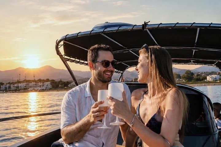 2 Hour Private Sunset Cruise with Cava