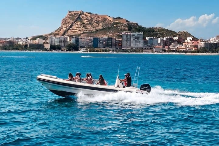 Speedboat Tour of Alicante Bay 2h30