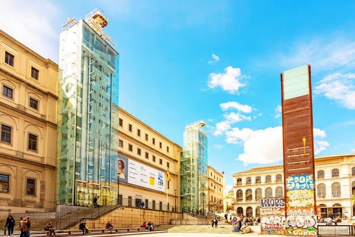 Madrid: Royal Palace Tour, Reina Sofía & City Audio Tours