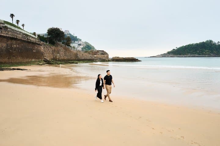 Private Sunset Photo Session on La Concha Beach