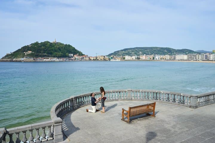 Hand order in Donostia San Sebastian