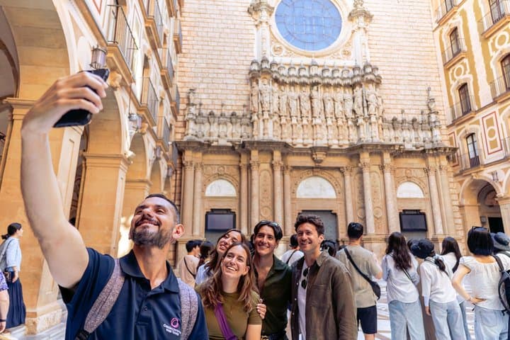 From Barcelona: Half-Day Montserrat, Tapas & Wine Tour
