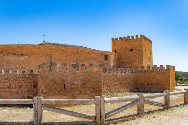 Hello Almería: Private 2-Hour Intro City Walk with Local Guide