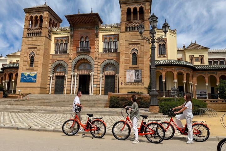 Seville Highlights Bike and E Bike Tour with Local Guide