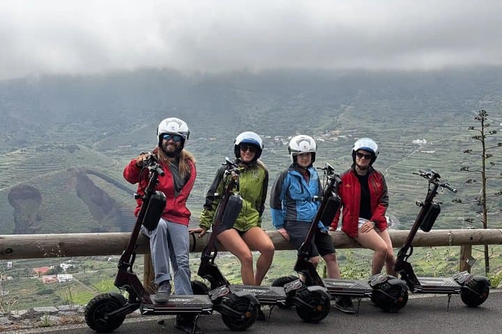 Electric Skateboard Tour Mixed Route of Teno Alto