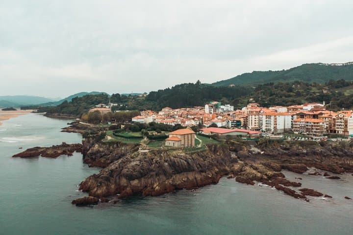 Gaztelugatxe and Basque Coast Private Tour from Bilbao