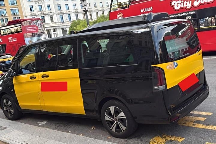 Private Taxi Transport Airport to Barcelona City