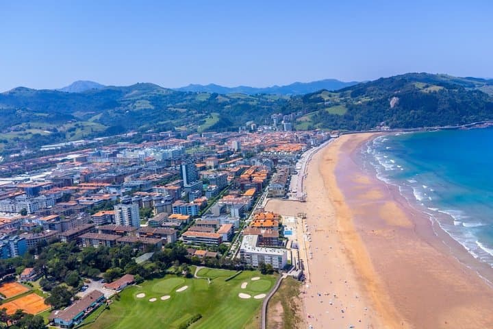 San Sebastian and Basque Coast Private Day Tour from Bilbao