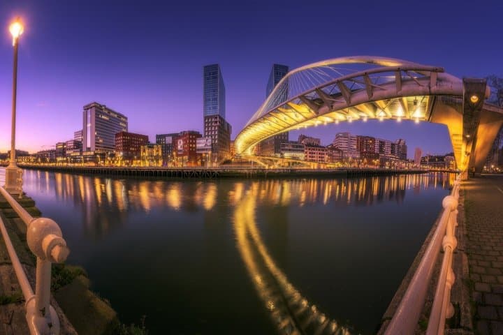 Bilbao by Night Private Sightseeing Tour