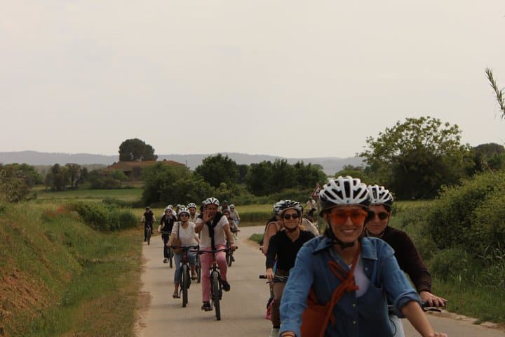 Medieval Villages Private EBike Tour from Pals
