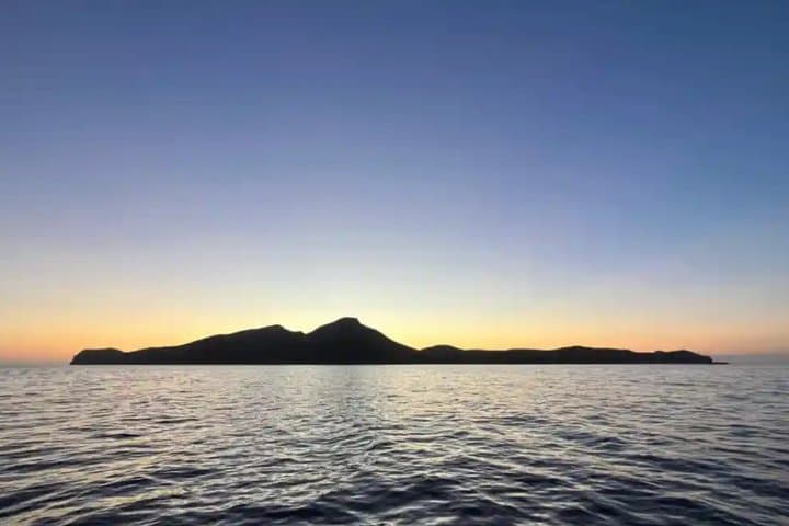 Sunset Boat Tour on the Andratx Coast + Pizza+ Snorkeling