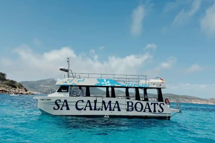 Boat Transfer between Puerto Andratx and Sant Elmo
