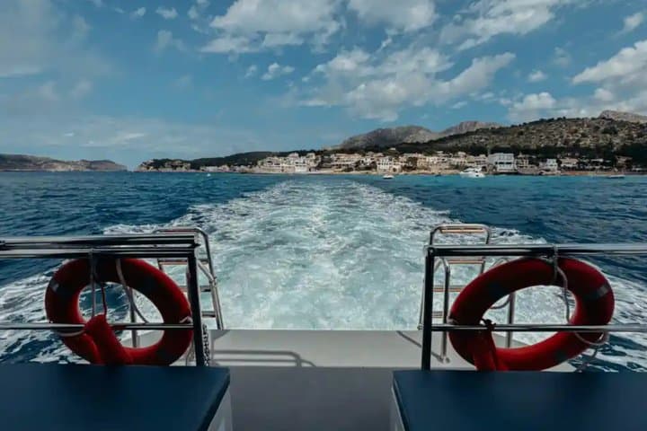 Boat Transfer between Puerto Andratx and Sant Elmo