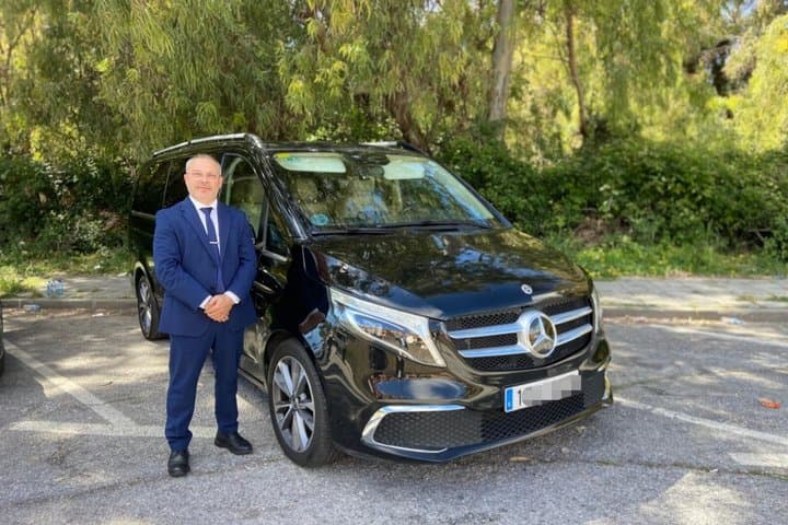 Malaga City and Port Private Transfer from or to Malaga Airport